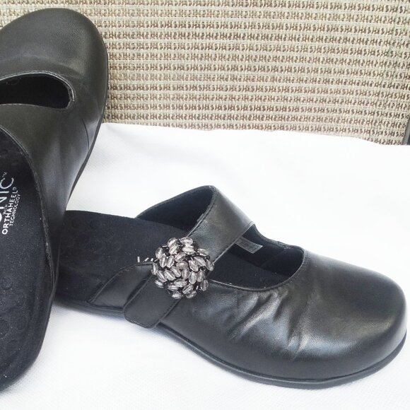 VIONIC 474 Joan Black Mule Orthoheel Slide Mary Jane Size 6, beaded - Picture 1 of 6